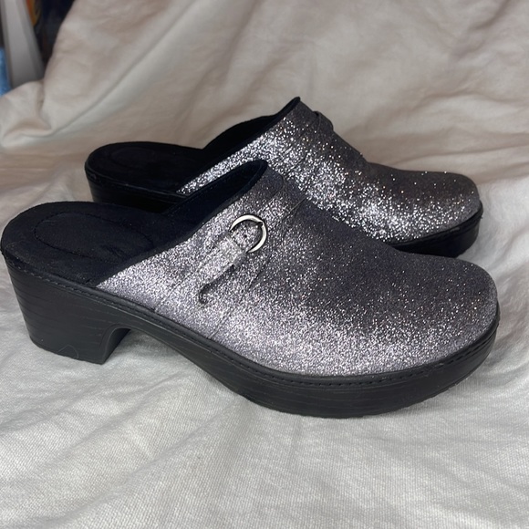 Land's End Glitter Slip on Clog Women’s size 7 - Picture 3 of 16